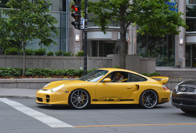 Porsche 996 GT2