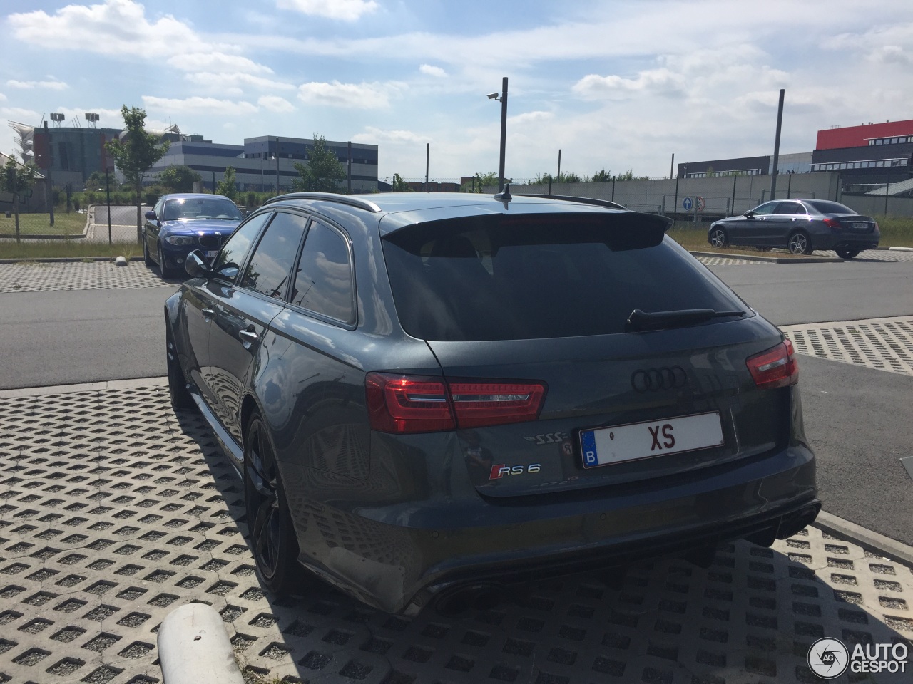 Audi RS6 Avant C7