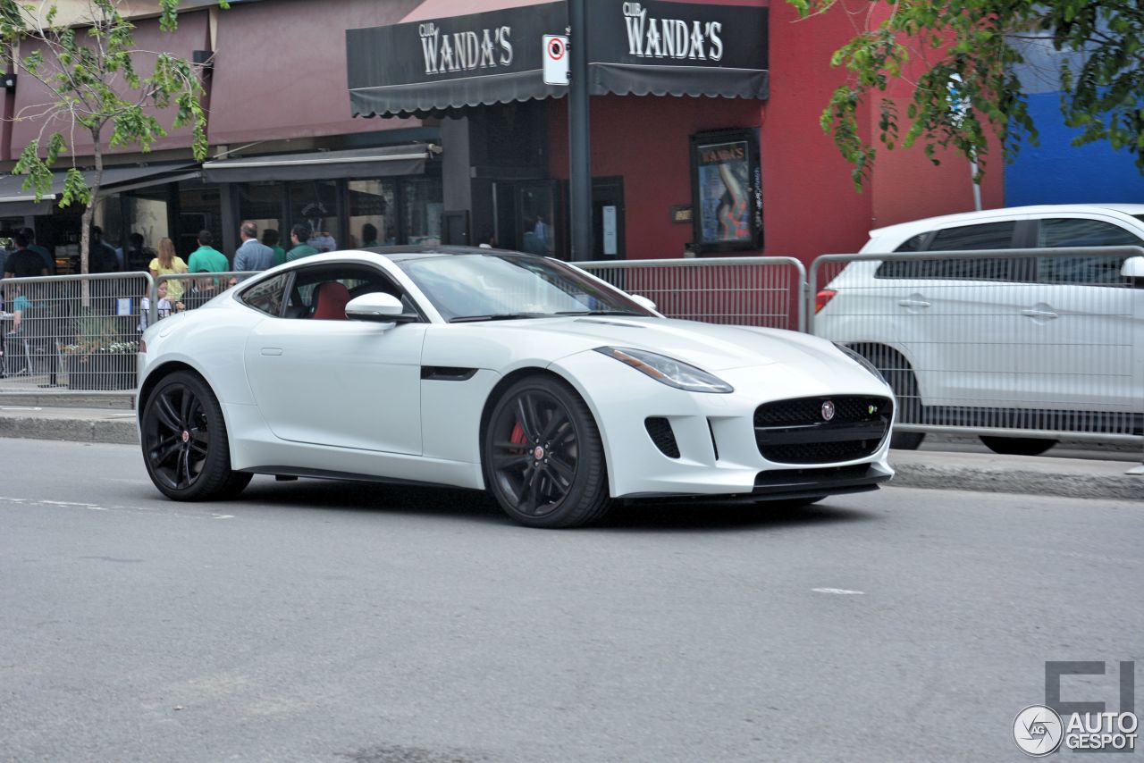 Jaguar F-TYPE R Coupé