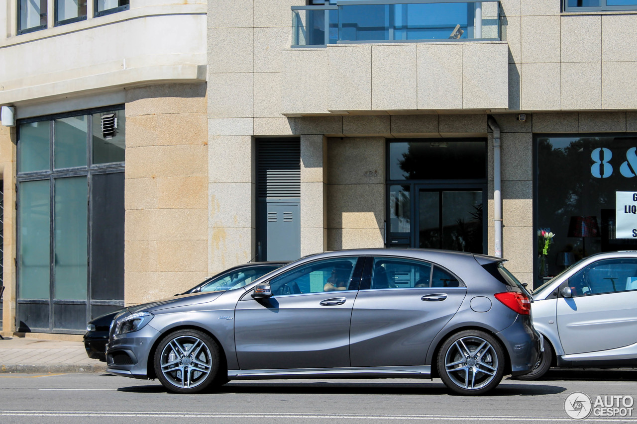 Mercedes-Benz A 45 AMG