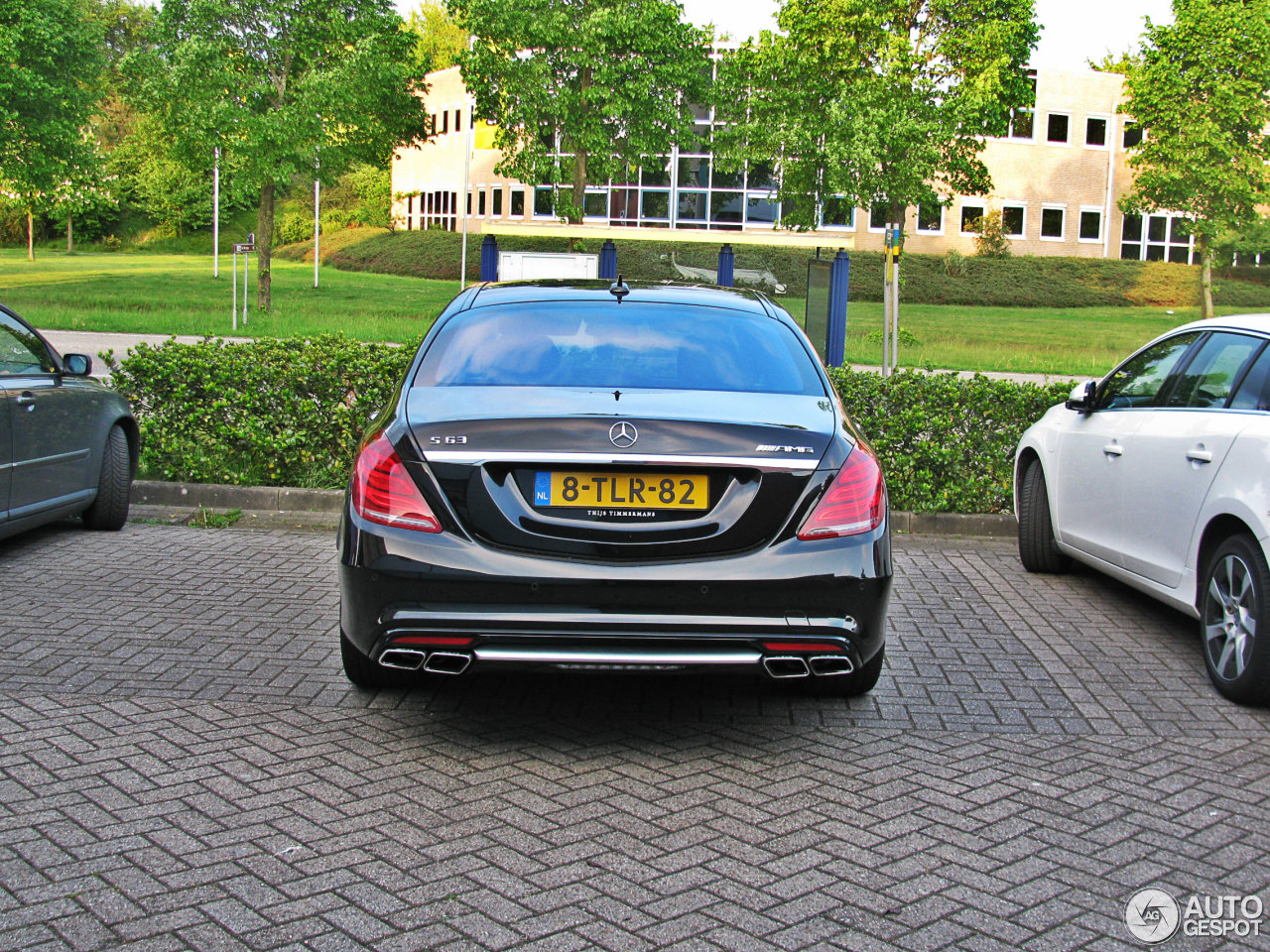 Mercedes-Benz S 63 AMG V222