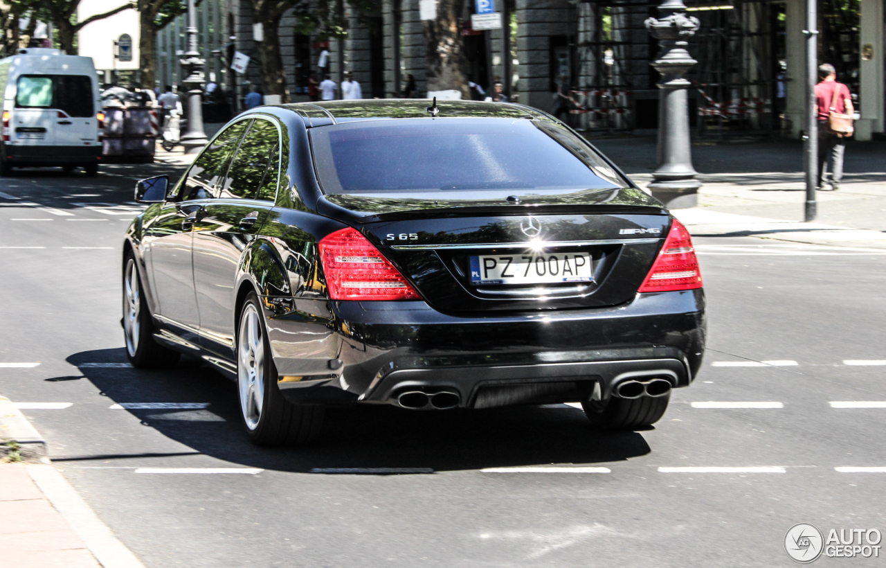 Mercedes-Benz S 65 AMG V221 2010