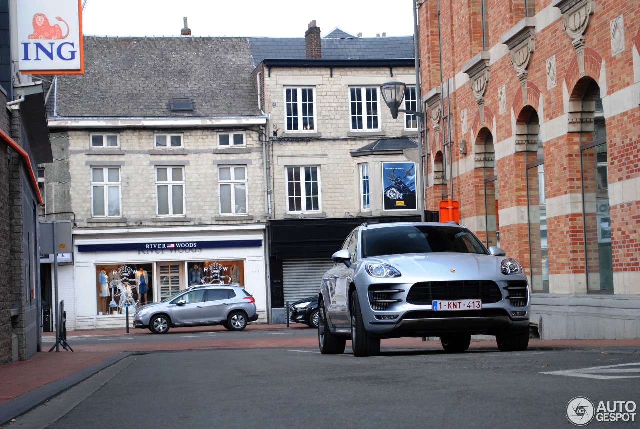 Porsche 95B Macan Turbo