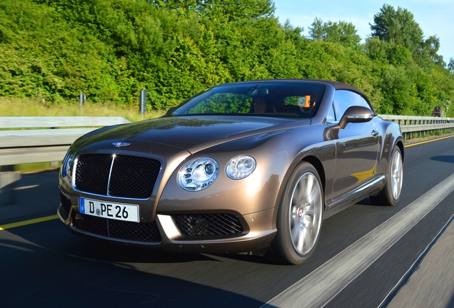 Bentley Continental GTC V8