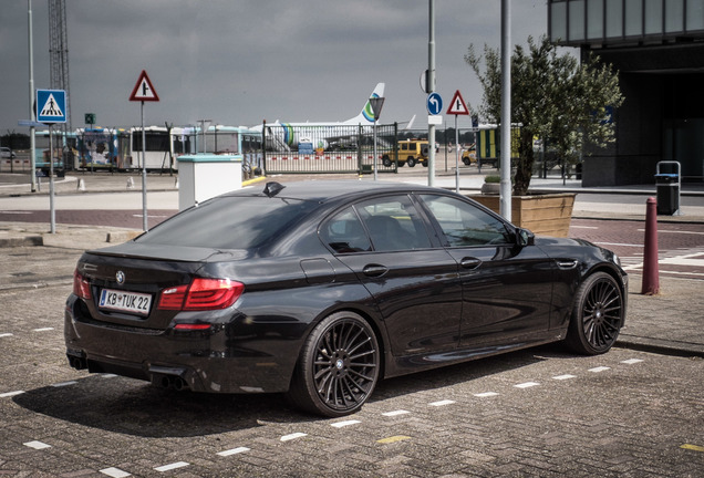 BMW M5 F10 2011