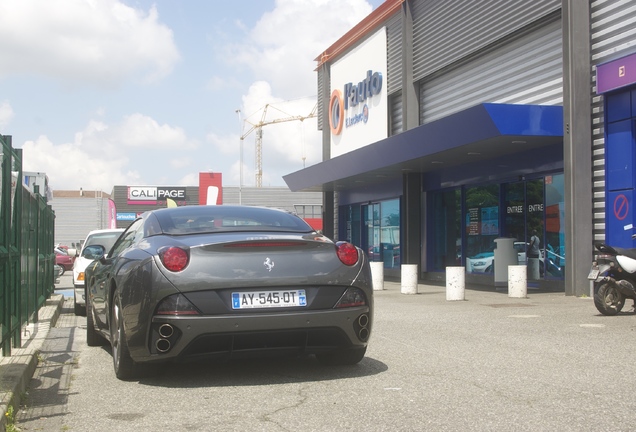 Ferrari California