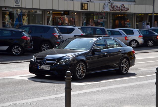 Mercedes-Benz E 63 AMG S W212