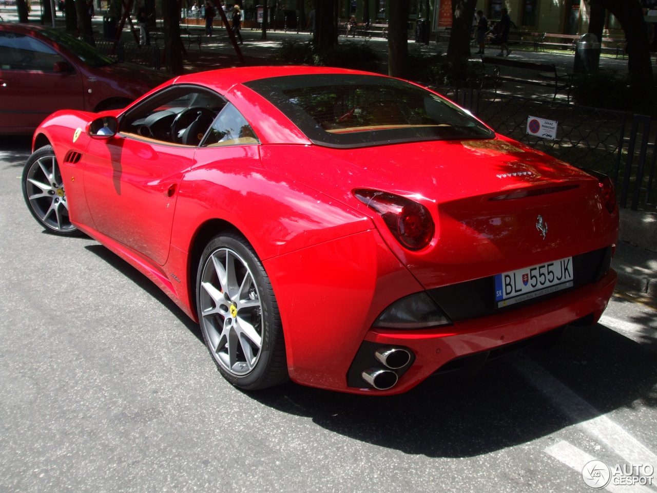 Ferrari California