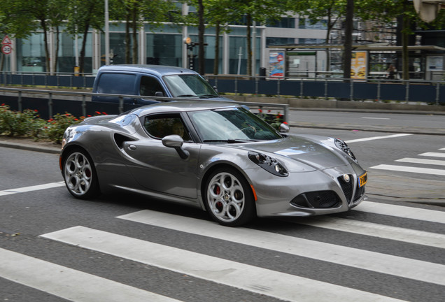 Alfa Romeo 4C Coupé