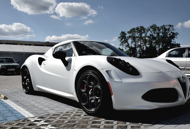 Alfa Romeo 4C Launch Edition