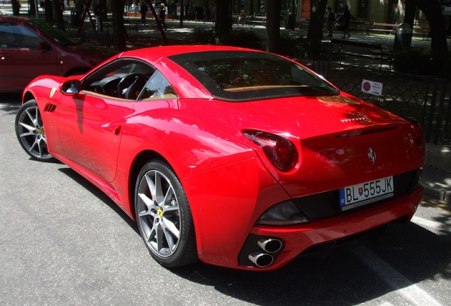 Ferrari California