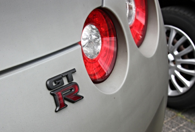 Nissan GT-R