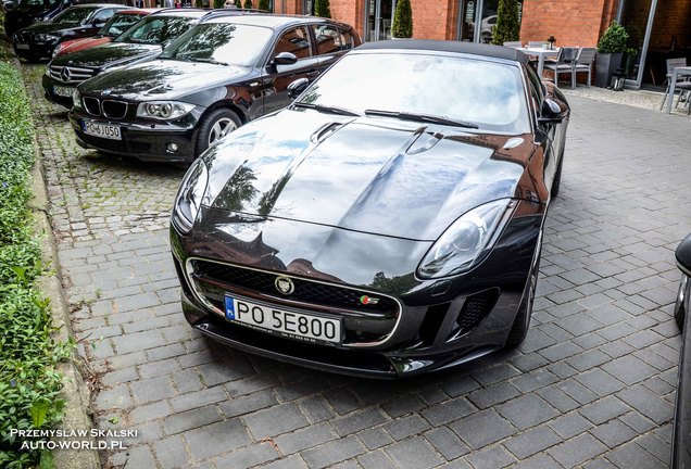 Jaguar F-TYPE S V8 Convertible