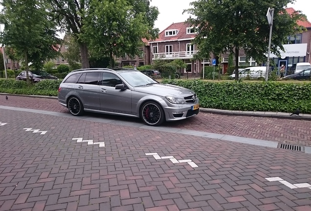 Mercedes-Benz C 63 AMG Estate 2012