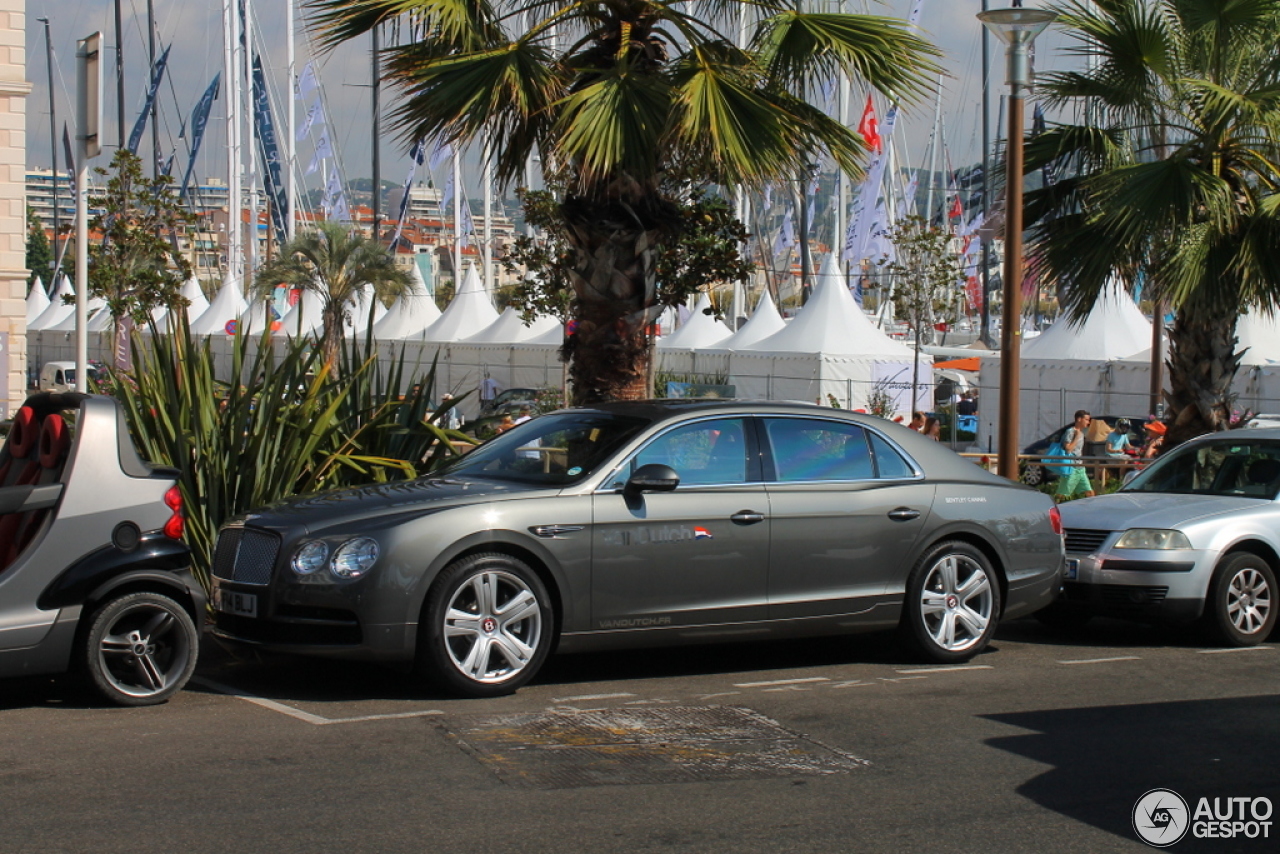 Bentley Flying Spur V8