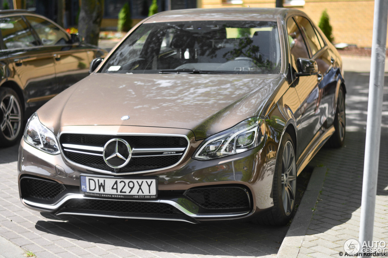 Mercedes-Benz E 63 AMG S W212