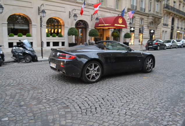 Aston Martin V8 Vantage Roadster