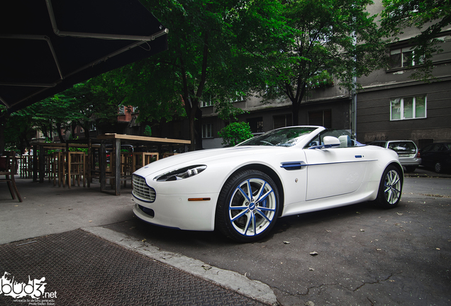 Aston Martin V8 Vantage Roadster