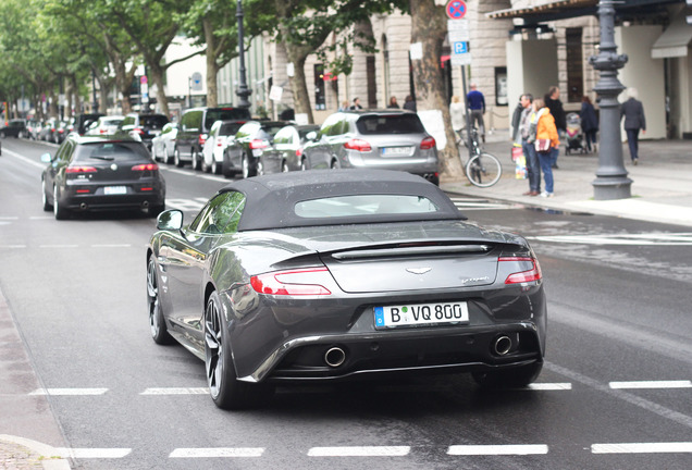 Aston Martin Vanquish Volante