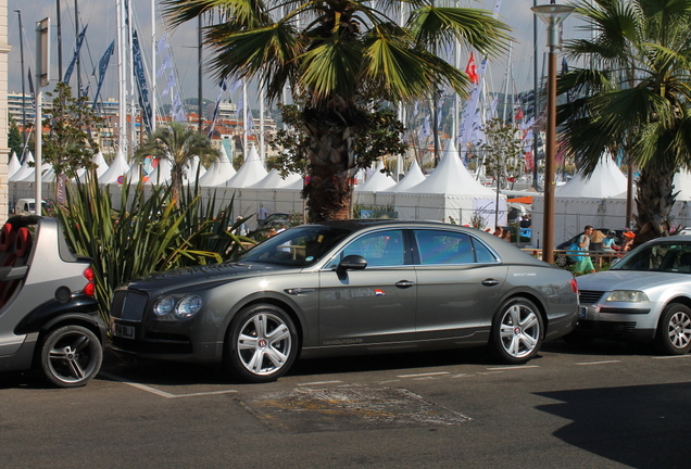 Bentley Flying Spur V8