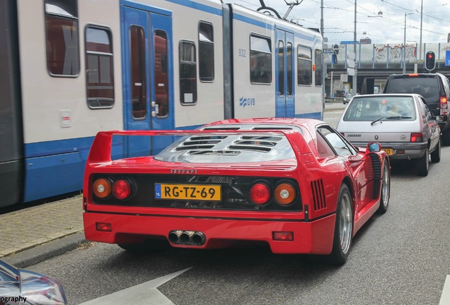 Ferrari F40