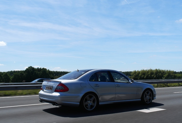 Mercedes-Benz E 63 AMG