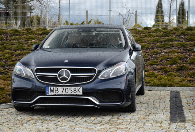 Mercedes-Benz E 63 AMG S W212