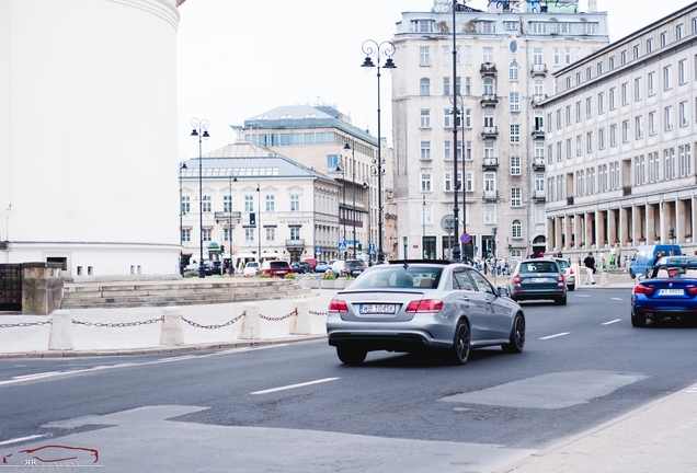 Mercedes-Benz E 63 AMG S W212