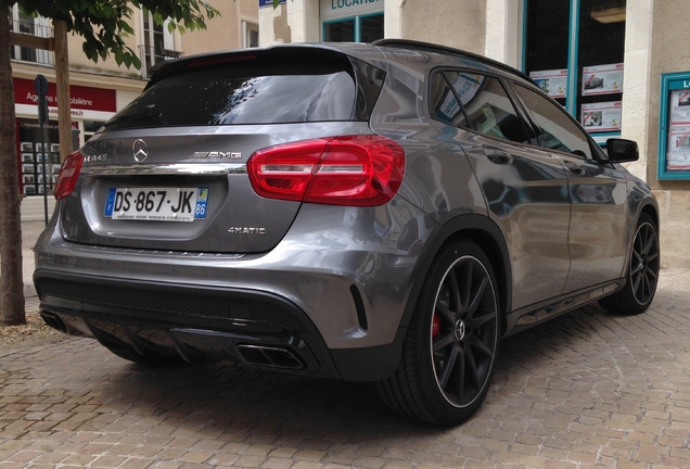 Mercedes-Benz GLA 45 AMG X156