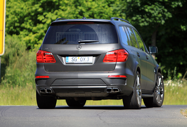 Mercedes-Benz Renntech GL 63 AMG X166