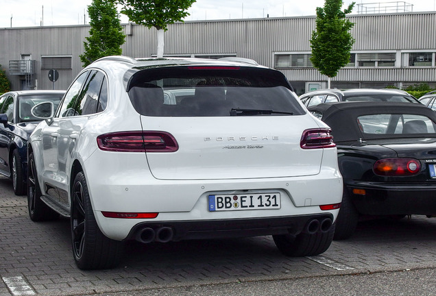 Porsche 95B Macan Turbo