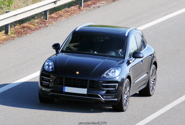 Porsche 95B Macan Turbo