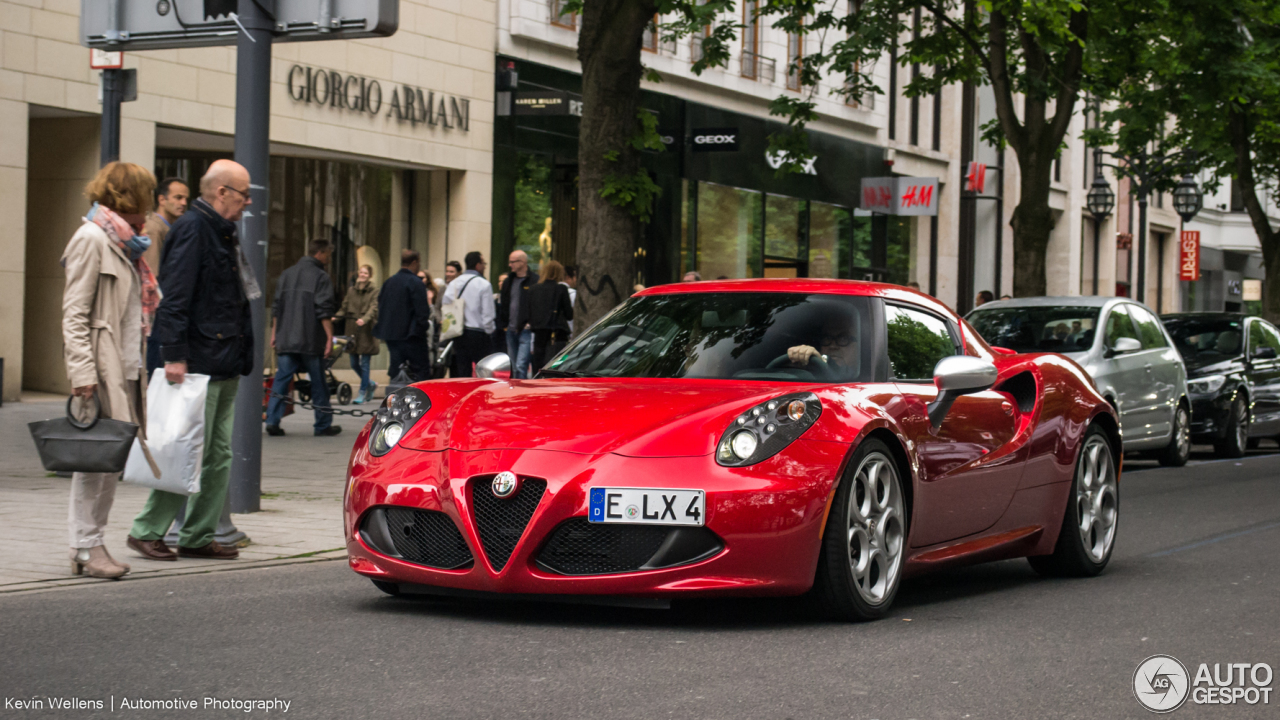 Alfa Romeo 4C Coupé