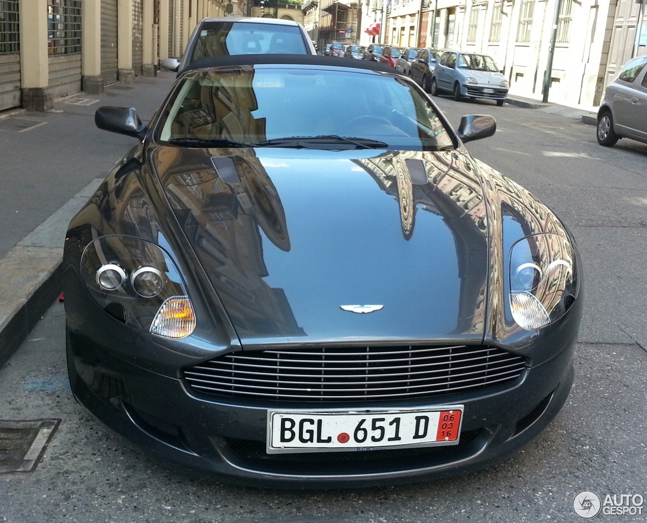 Aston Martin DB9 Volante