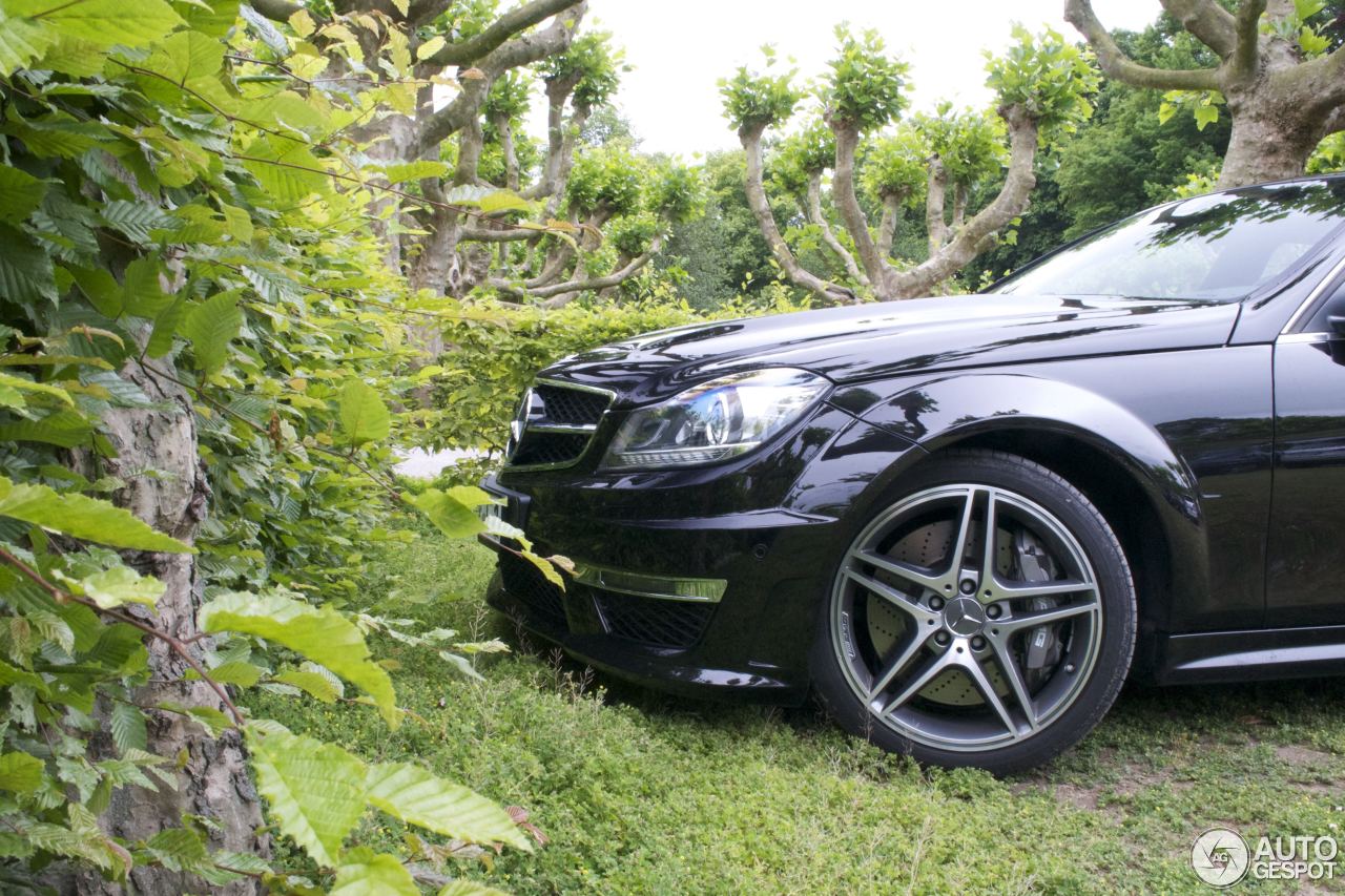 Mercedes-Benz C 63 AMG Estate 2012