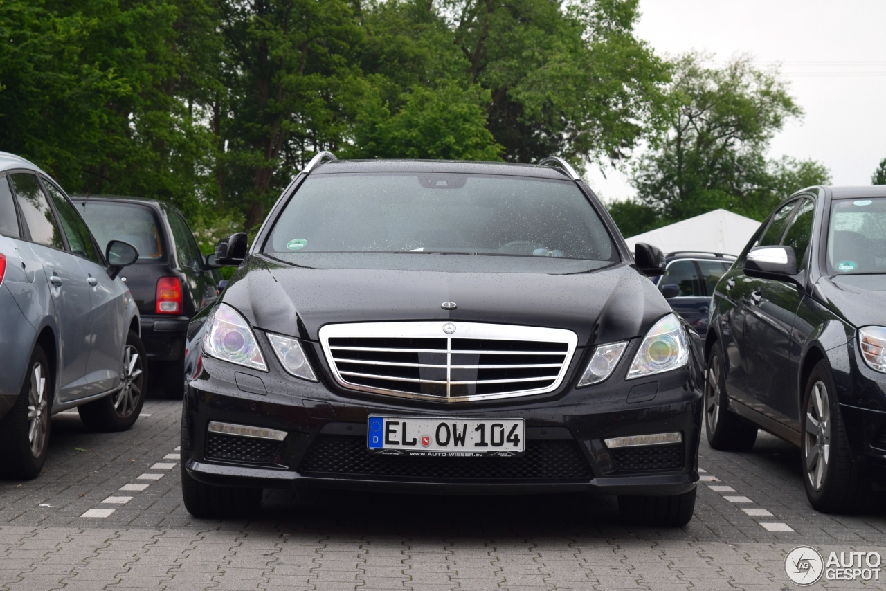 Mercedes-Benz E 63 AMG S212 V8 Biturbo