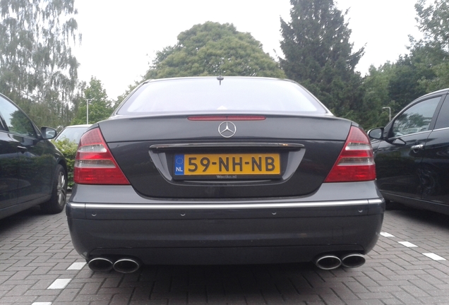 Mercedes-Benz E 55 AMG