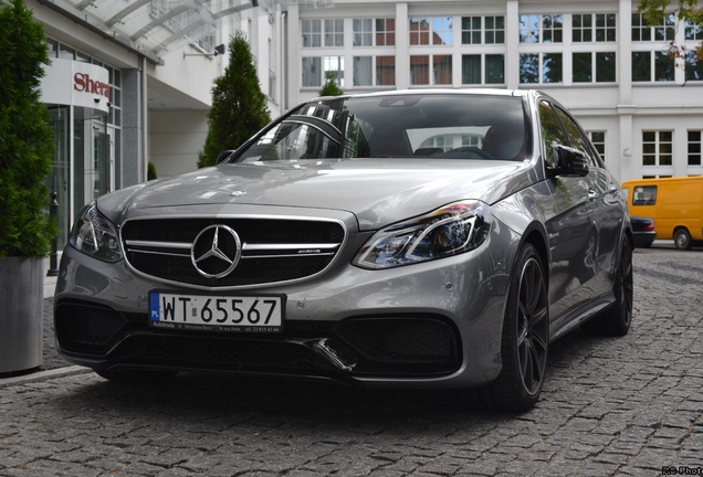 Mercedes-Benz E 63 AMG W212 2013