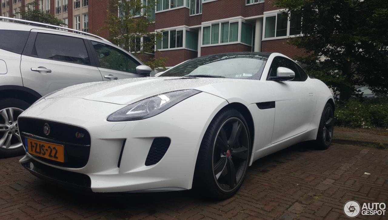 Jaguar F-TYPE S Coupé