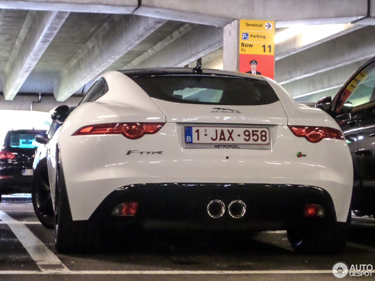 Jaguar F-TYPE S Coupé