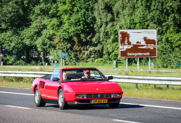 Ferrari Mondial 3.2 Cabriolet