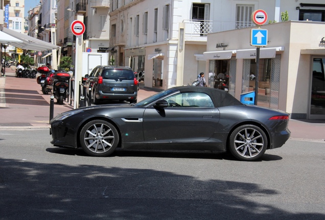 Jaguar F-TYPE S Convertible