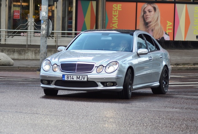 Mercedes-Benz E 55 AMG