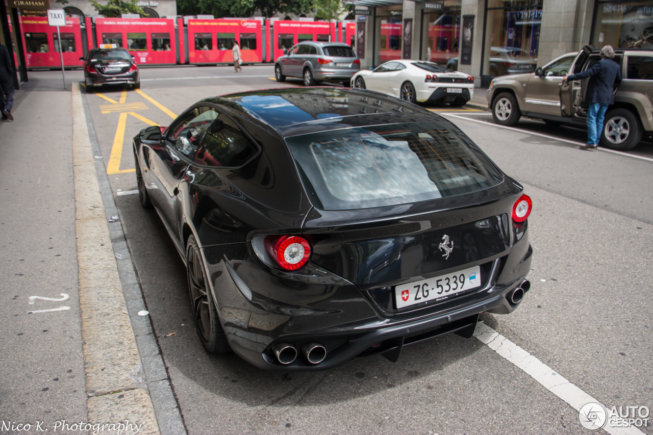 Ferrari FF