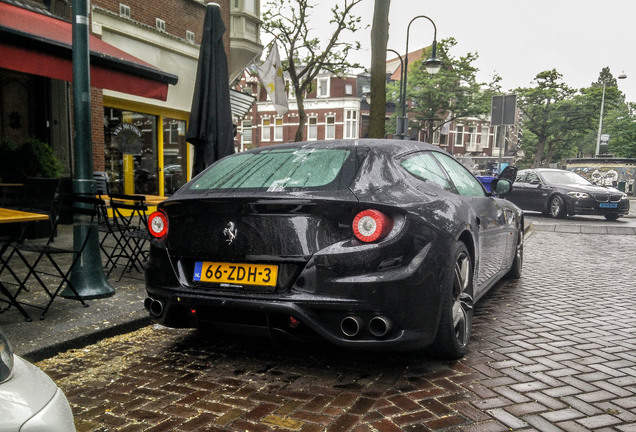 Ferrari FF