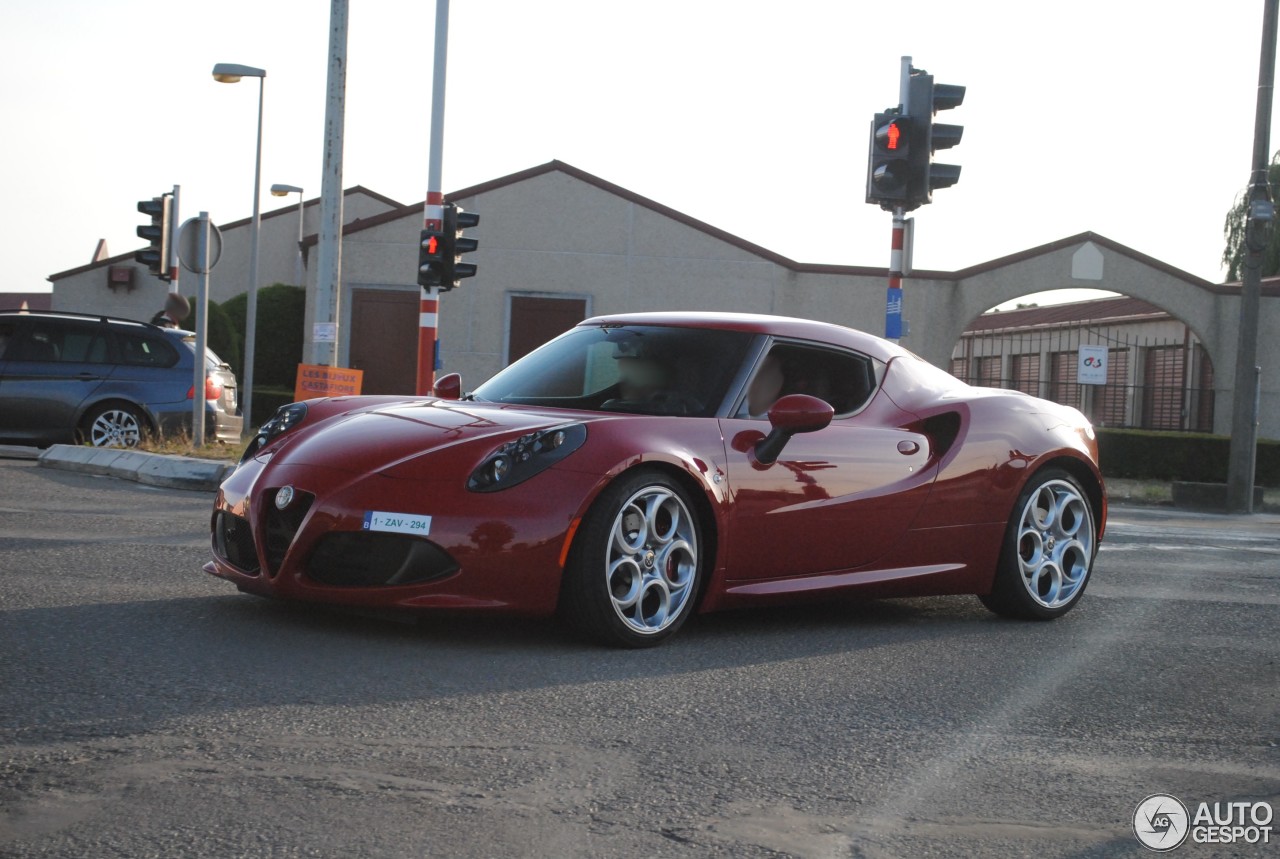 Alfa Romeo 4C Coupé