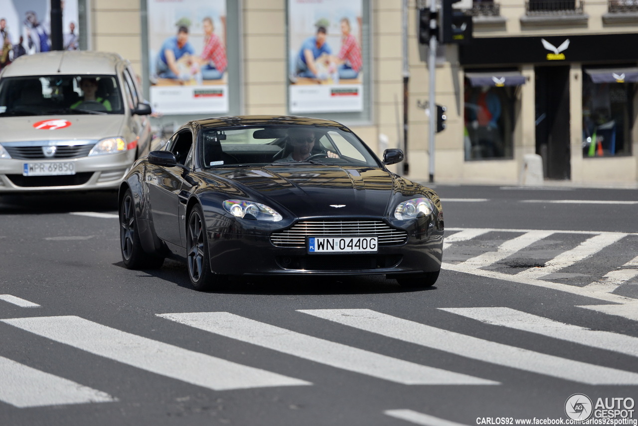 Aston Martin V8 Vantage