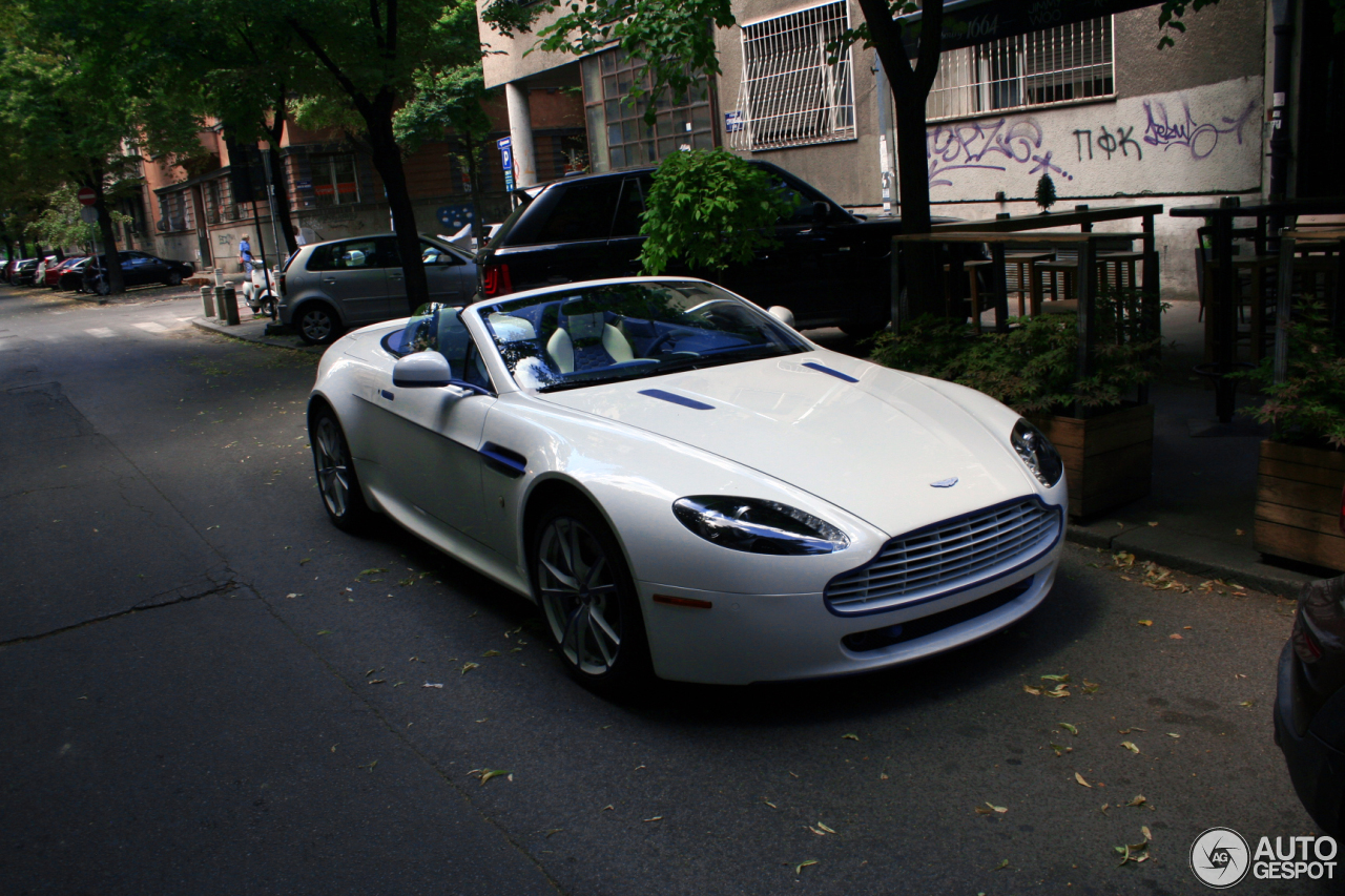 Aston Martin V8 Vantage Roadster