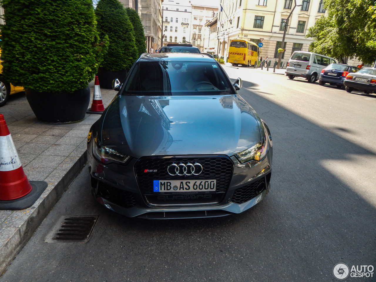 Audi RS6 Avant C7