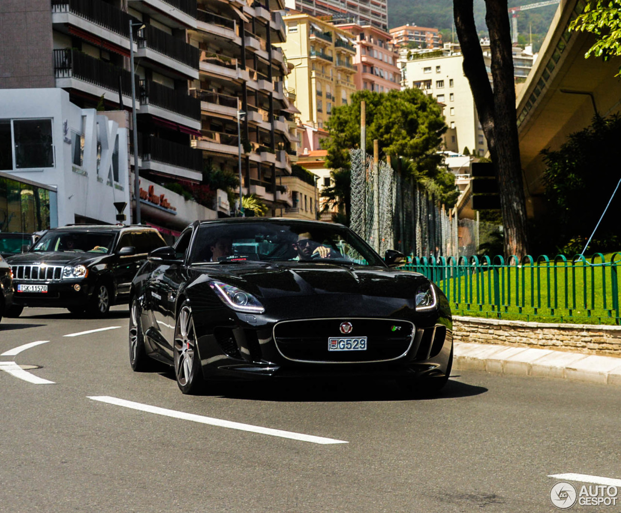 Jaguar F-TYPE R Coupé